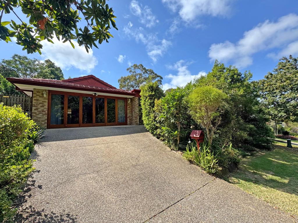 5 Dunk Pl, Little Mountain, QLD 4551