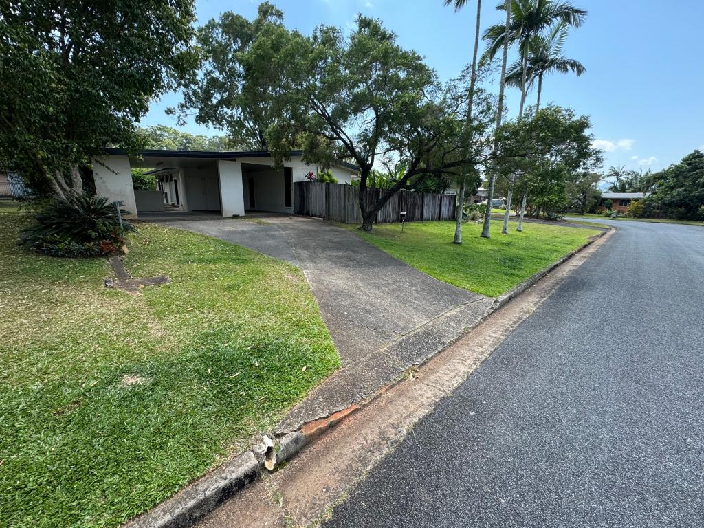 12 Woomera St, Bayview Heights, QLD 4868