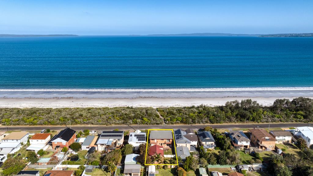 18 Greenway Rd, Callala Beach, NSW 2540