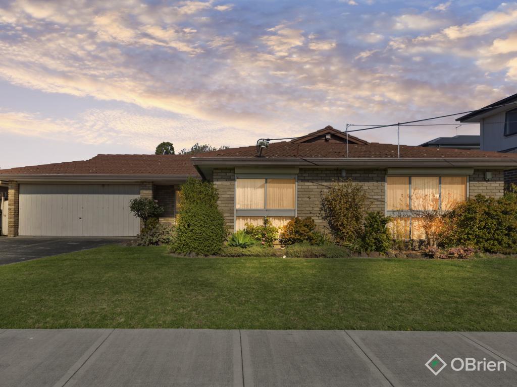 4 Gill St, Cranbourne, VIC 3977