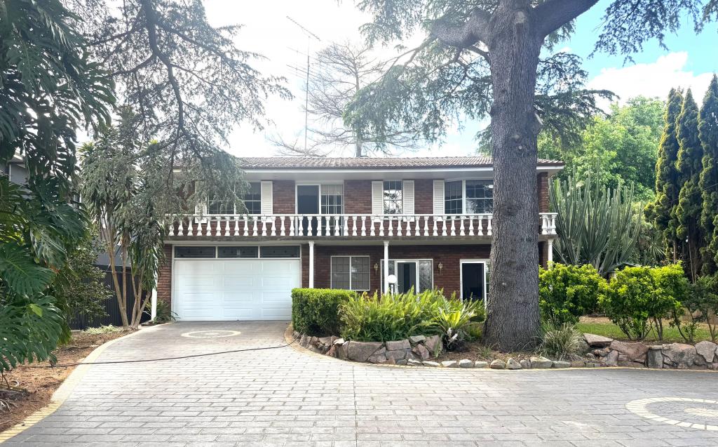 50 River Rd, Emu Plains, NSW 2750