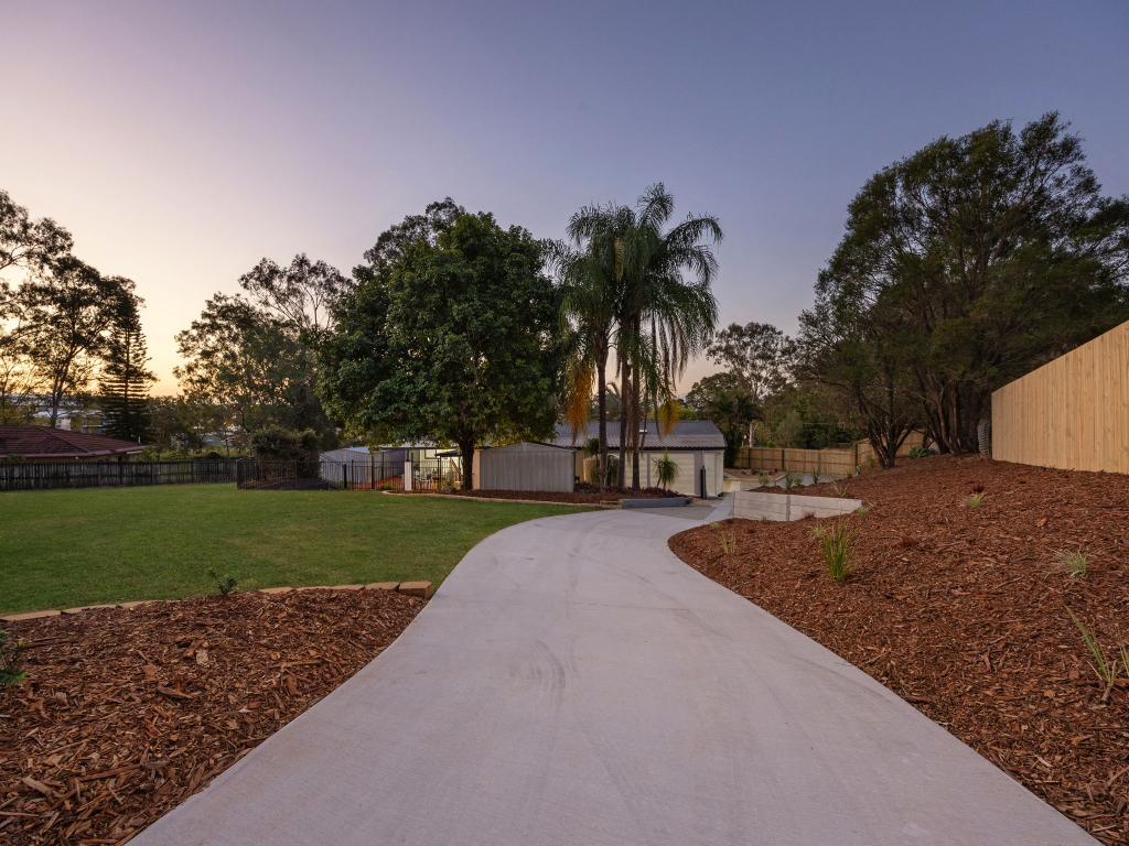 93 Trevor St, Bellbird Park, QLD 4300