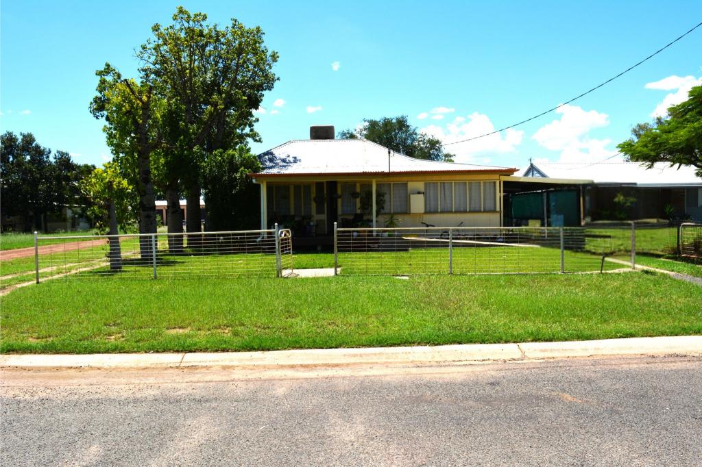 11 Rose St, Blackall, QLD 4472