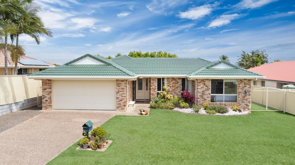 4 GREENVALE CT, LITTLE MOUNTAIN, QLD 4551