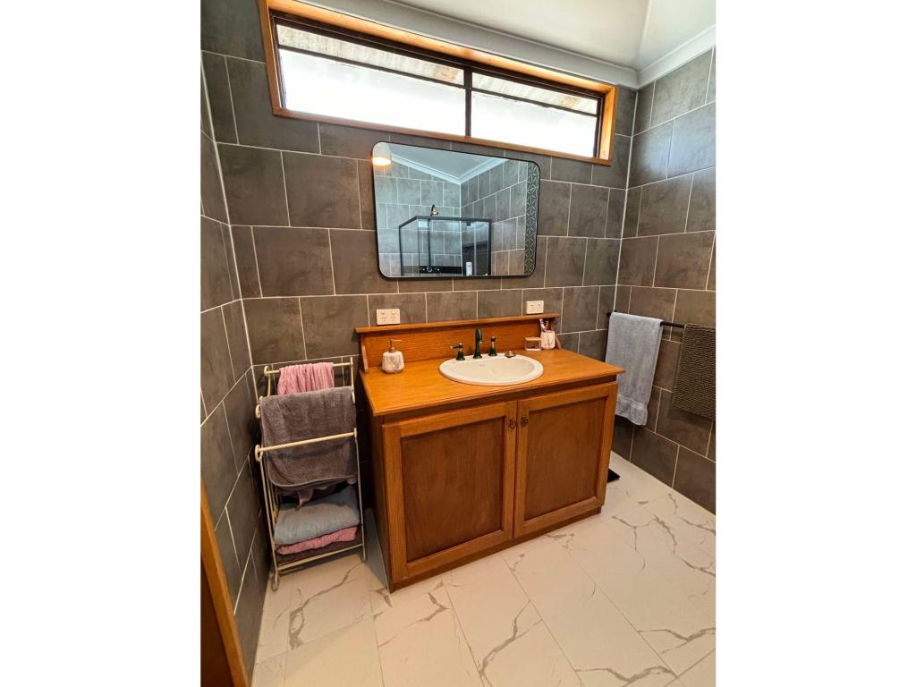6-8 Hayes St, Berrigan, NSW 2712