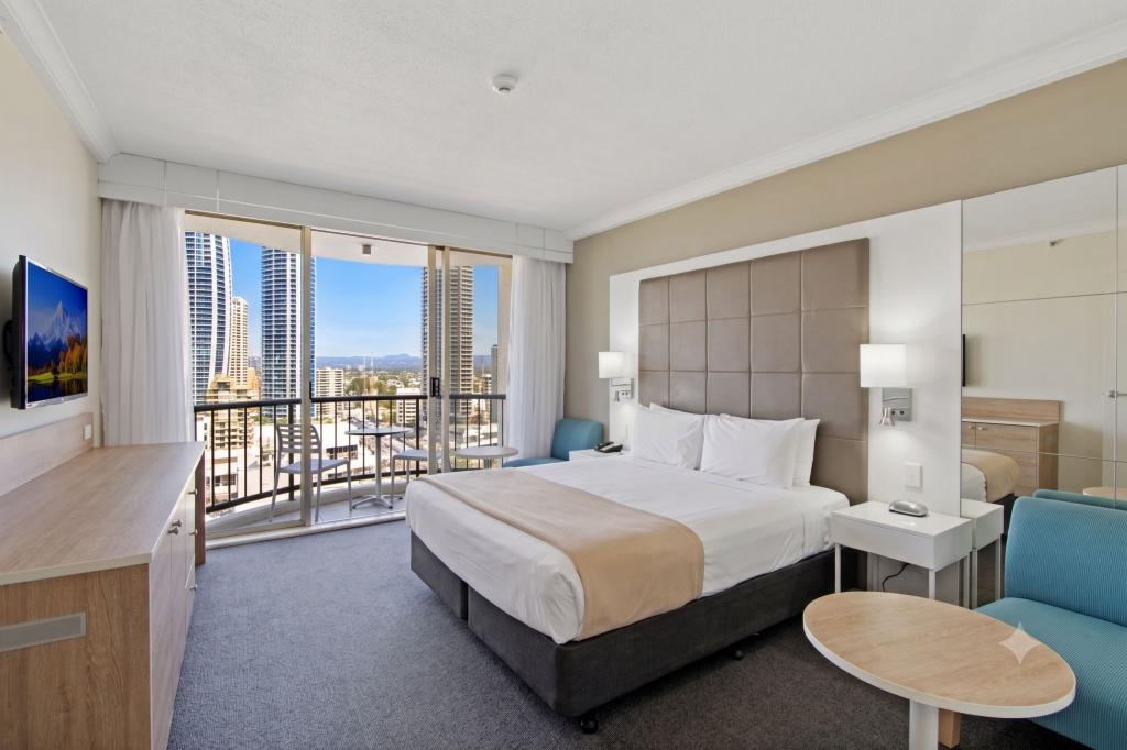 22 View Ave, Surfers Paradise, QLD 4217