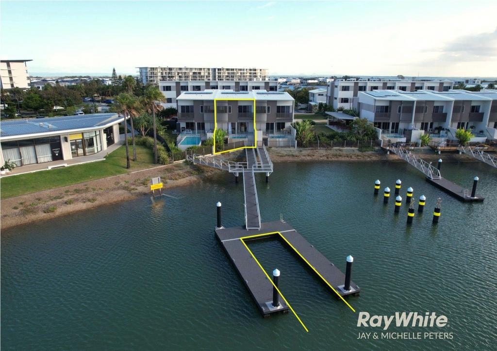 2/191 QUAY CCT, NEWPORT, QLD 4020
