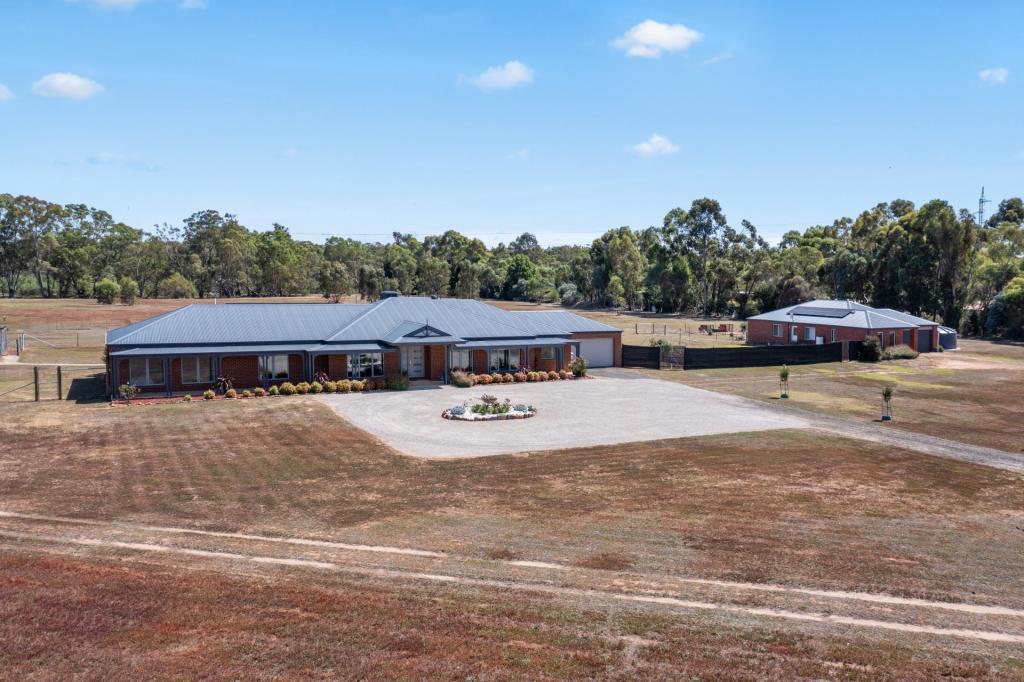 317 Hawkins Lane, Axedale, VIC 3551