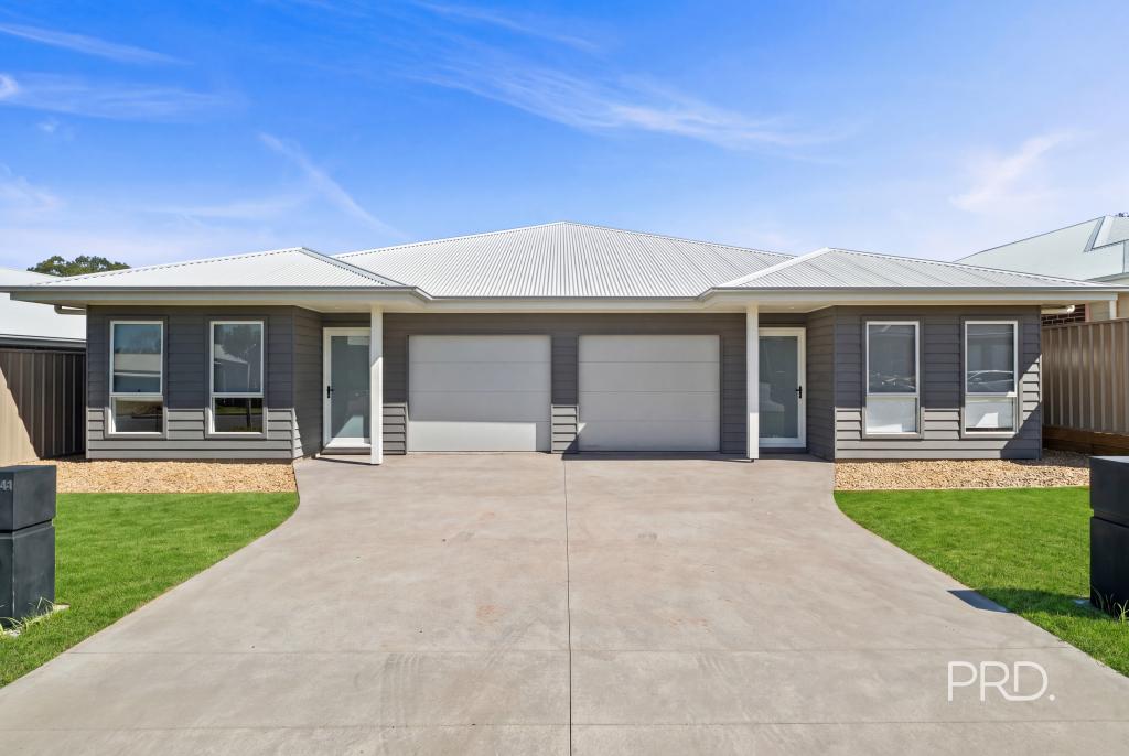 1&2/41 Gibson St, Boorooma, NSW 2650