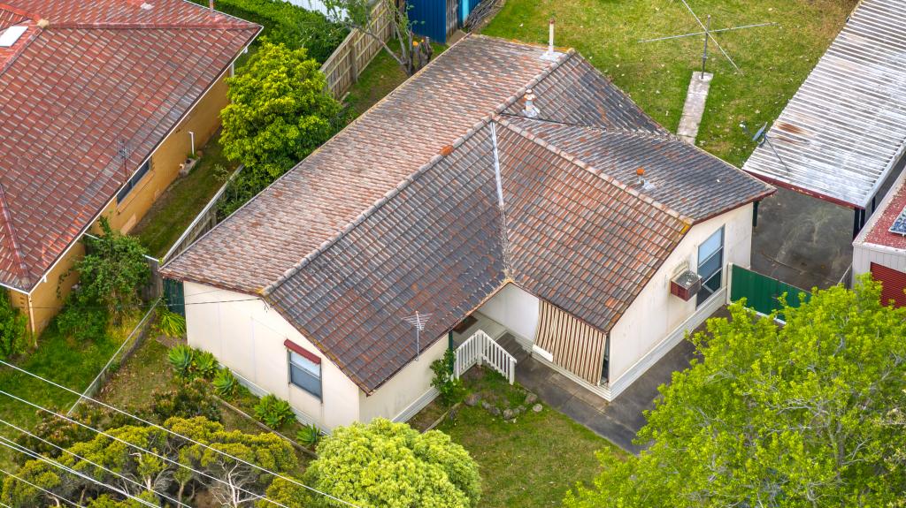 30 WEIR ST, SALE, VIC 3850