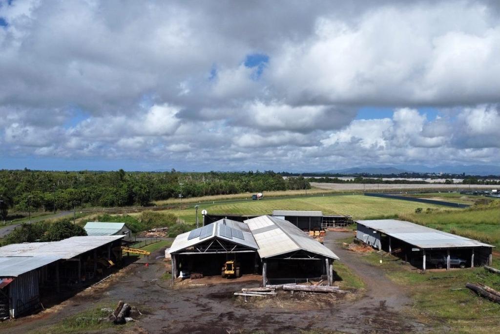 339 Flying Fish Point Rd, Eaton, QLD 4860