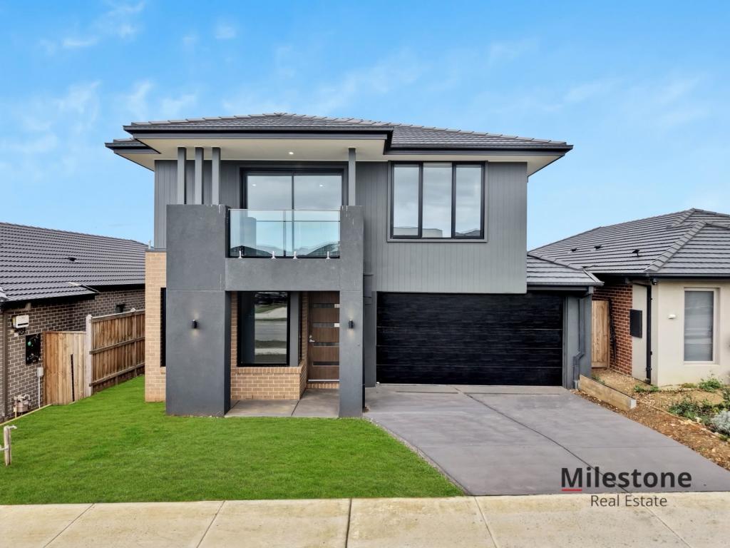 10 Shell Cl, Clyde North, VIC 3978