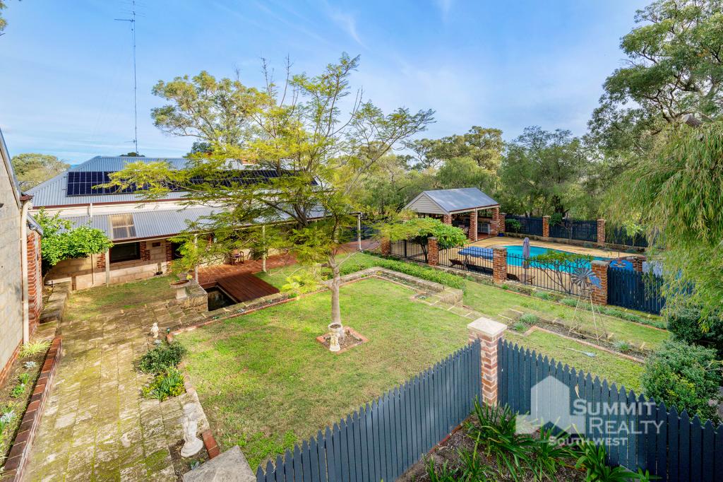 8 Grosmont Gld, Leschenault, WA 6233