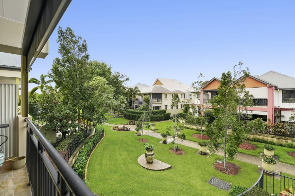 2082/1 The Vistas Dr, Carrara, QLD 4211