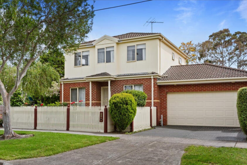 11a Voltri St, Cheltenham, VIC 3192
