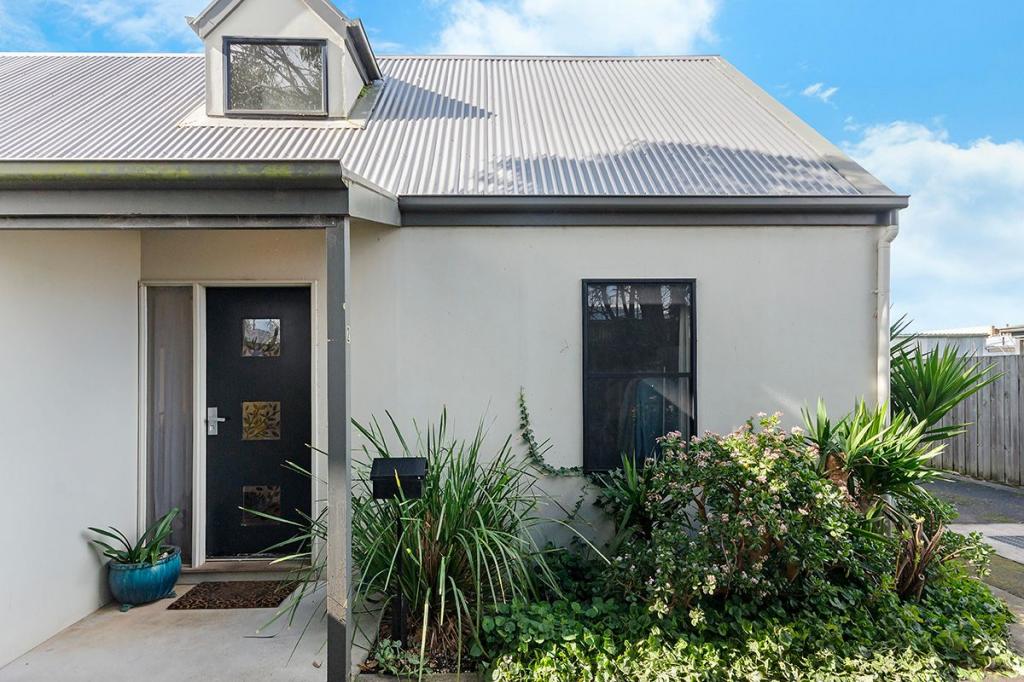 2/160 Commercial Rd, Koroit, VIC 3282