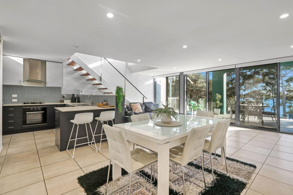 4/42 Bowen St, Huskisson, NSW 2540