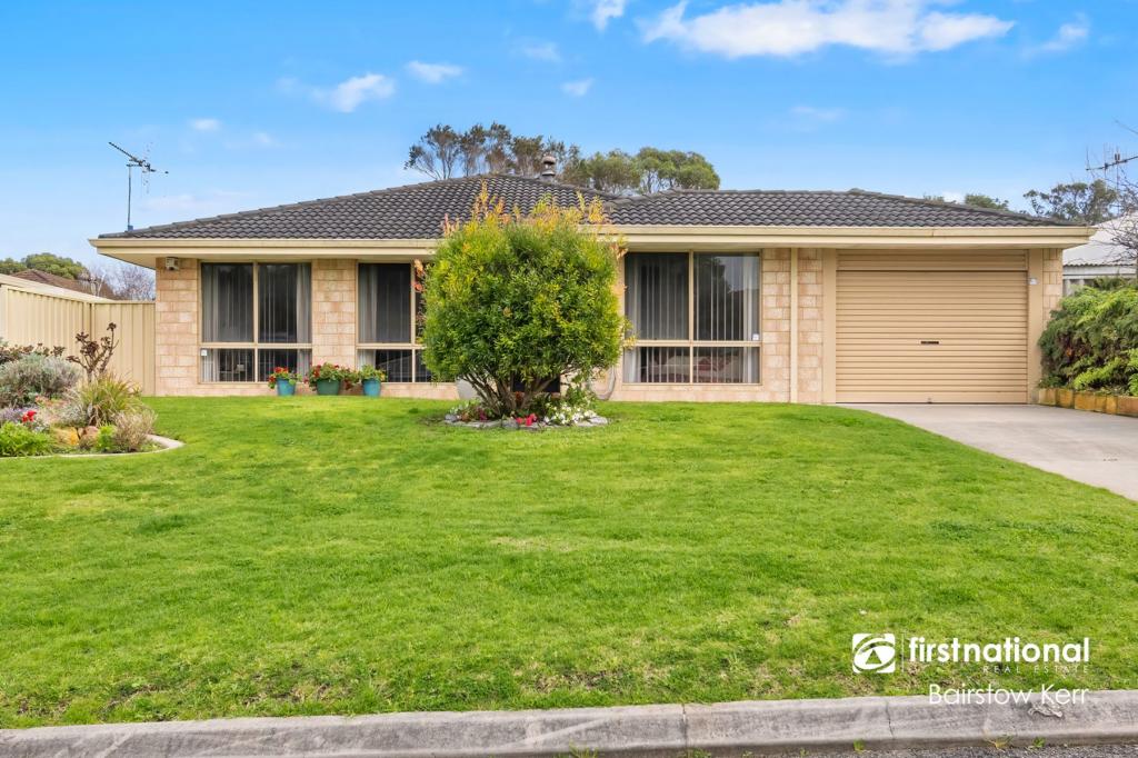 5 VIVIAN CRES, LOCKYER, WA 6330