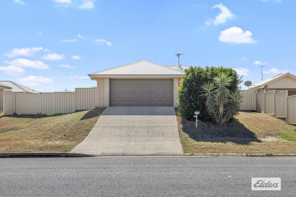 14 Scenic Dr, Emerald, QLD 4720