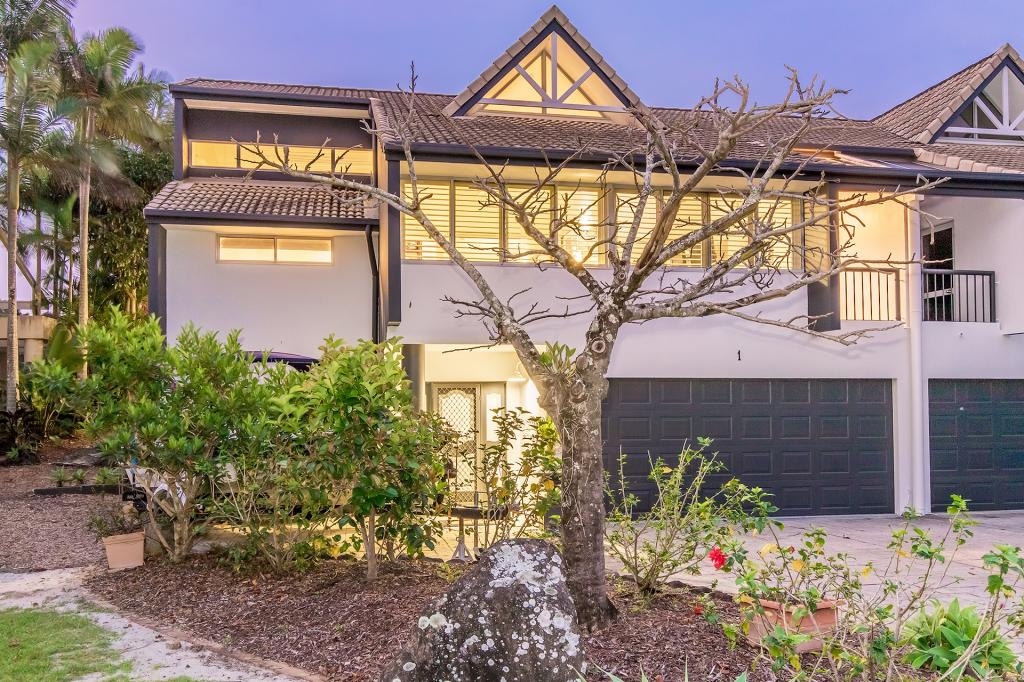 112/125 Santa Cruz Bvd, Clear Island Waters, QLD 4226
