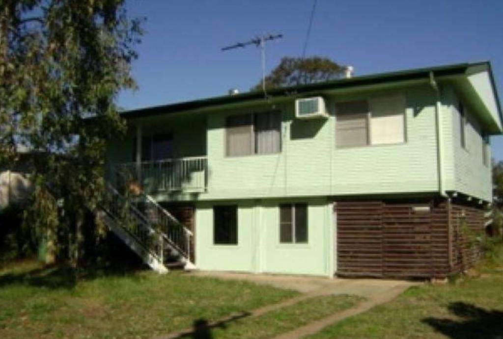 21 Gum St, Blackwater, QLD 4717