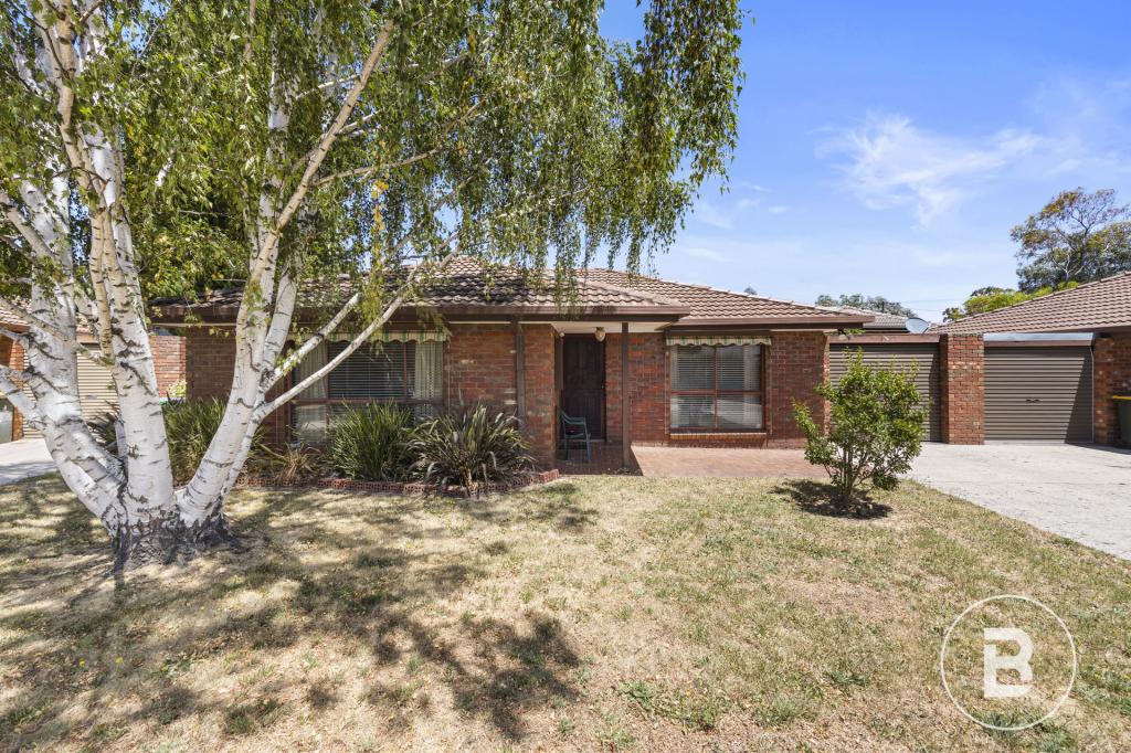 2/7 Clarkson St, Sebastopol, VIC 3356