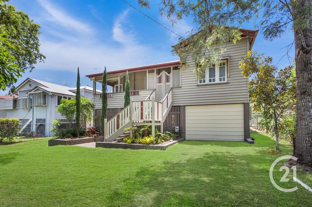 19 Tongue St, East Ipswich, QLD 4305