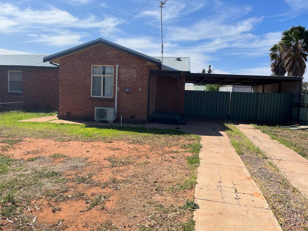 5 Shard Cres, Whyalla Stuart, SA 5608