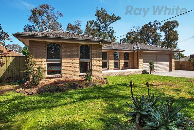 13 Mitchell Rd, Lilydale, VIC 3140
