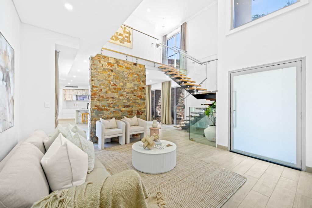 58 Bonds Rd, Roselands, NSW 2196