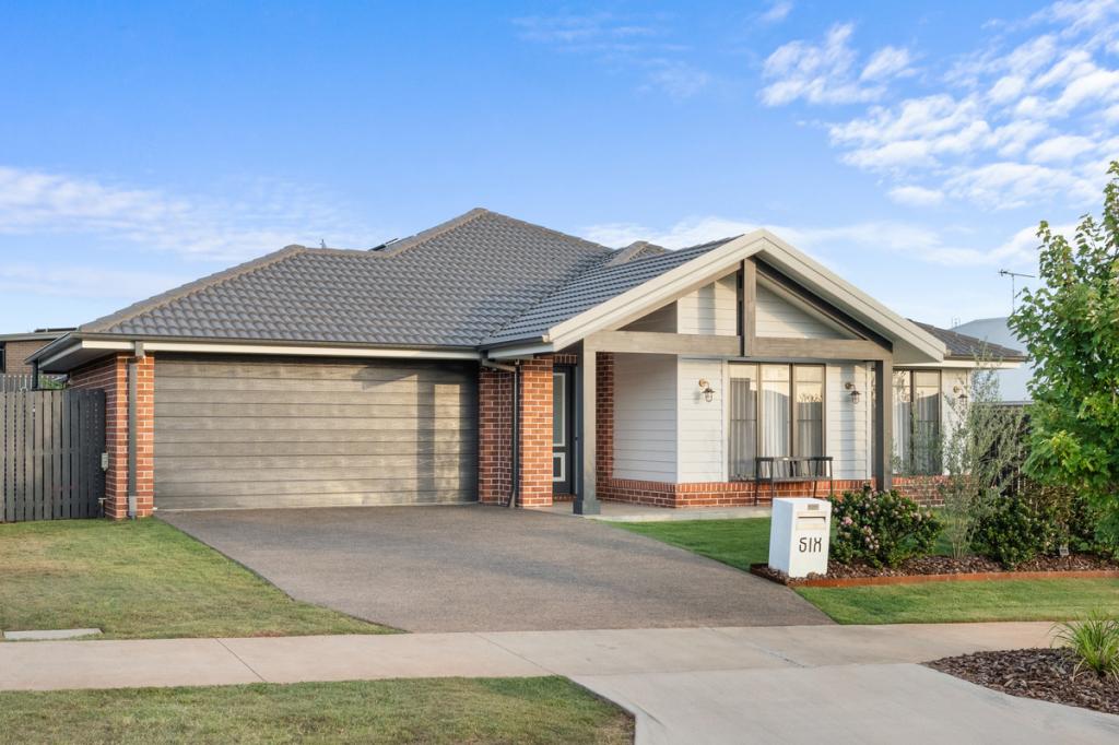 6 Ryder Ave, Highfields, QLD 4352