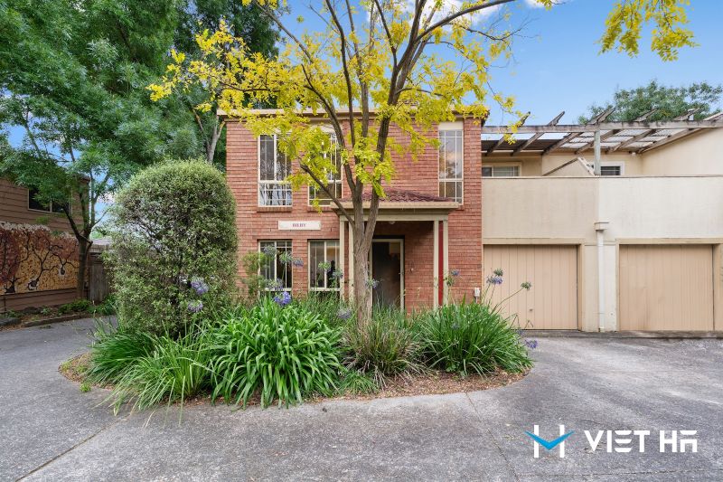 15 Cherrytree Lane, Box Hill South, VIC 3128