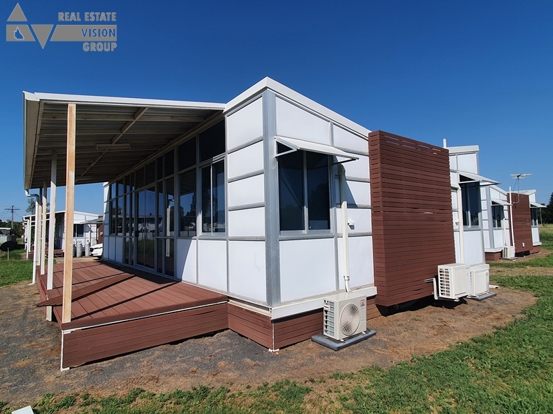 4/51 BREMNER ST, BLACKWATER, QLD 4717