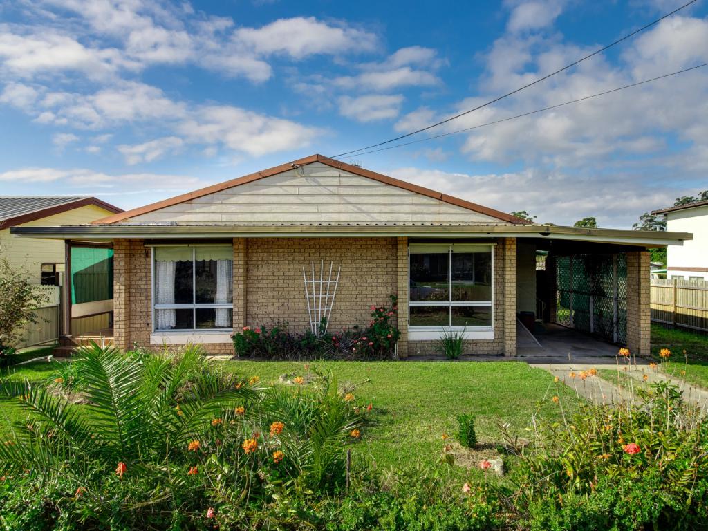 6 Beachcomber Ave, Sussex Inlet, NSW 2540