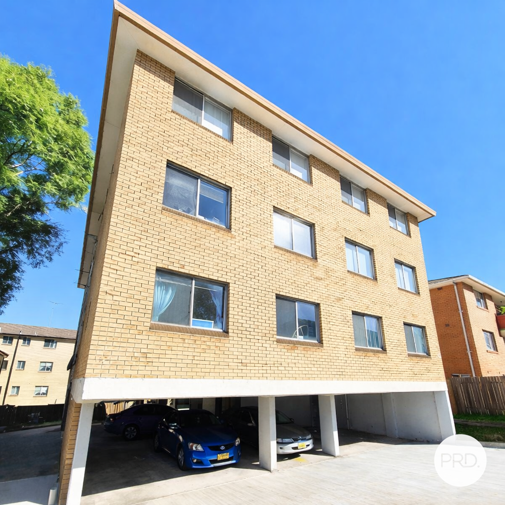 2 OLIVE ST, LIVERPOOL, NSW 2170