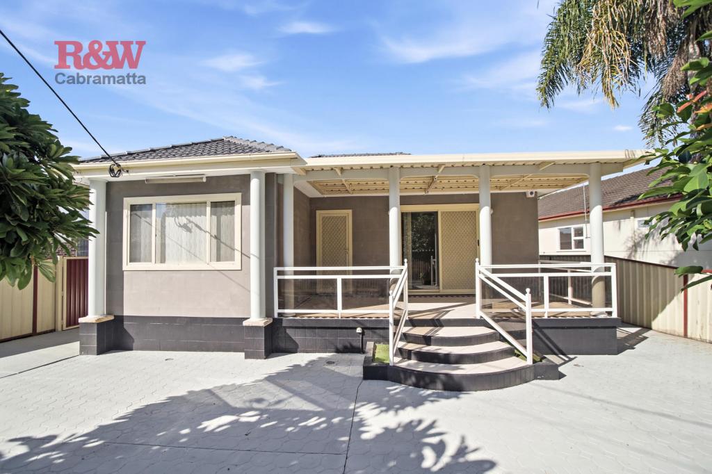 11 VINCENT, CRES, CANLEY VALE, NSW 2166