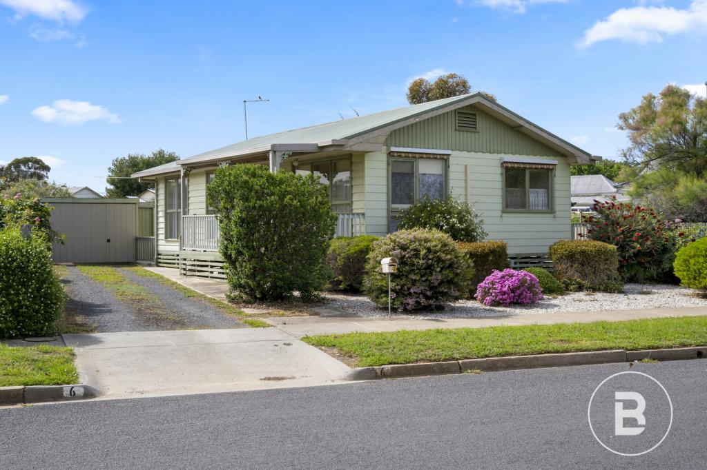 6 Golden Wattle Dr, Maryborough, VIC 3465