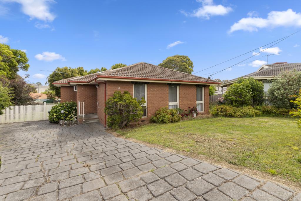 10 TARO PL, NOBLE PARK NORTH, VIC 3174