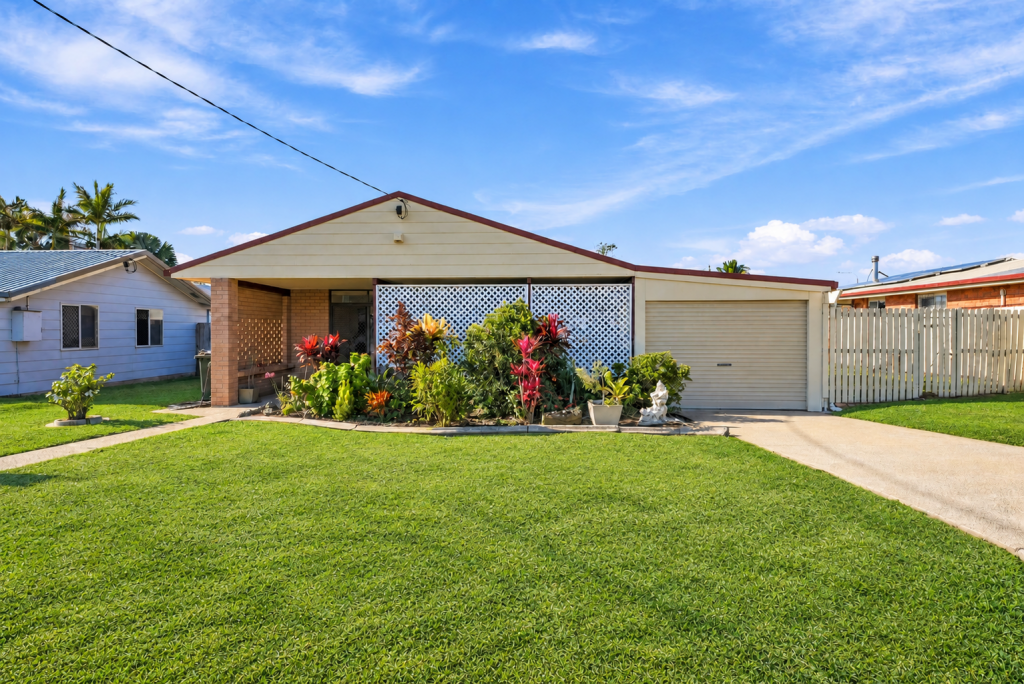 34 Caddy Ave, Urraween, QLD 4655