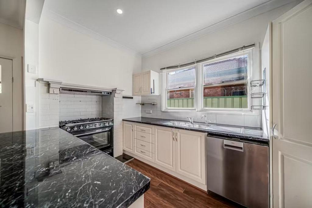 81 Sterling St, Dubbo, NSW 2830