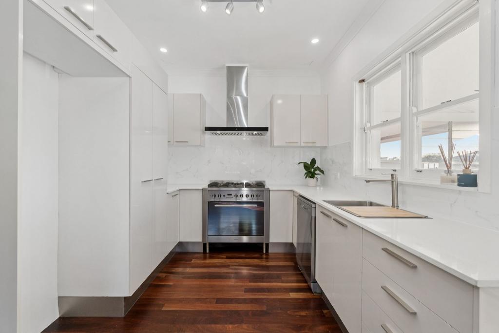 48 Langley Rd, Embleton, WA 6062