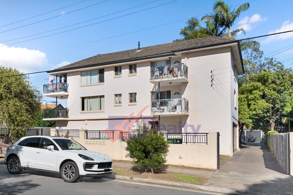 3/82 WESTON ST, HARRIS PARK, NSW 2150