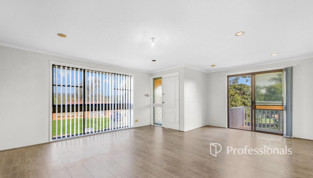 17 Scenic Cct, Cranebrook, NSW 2749