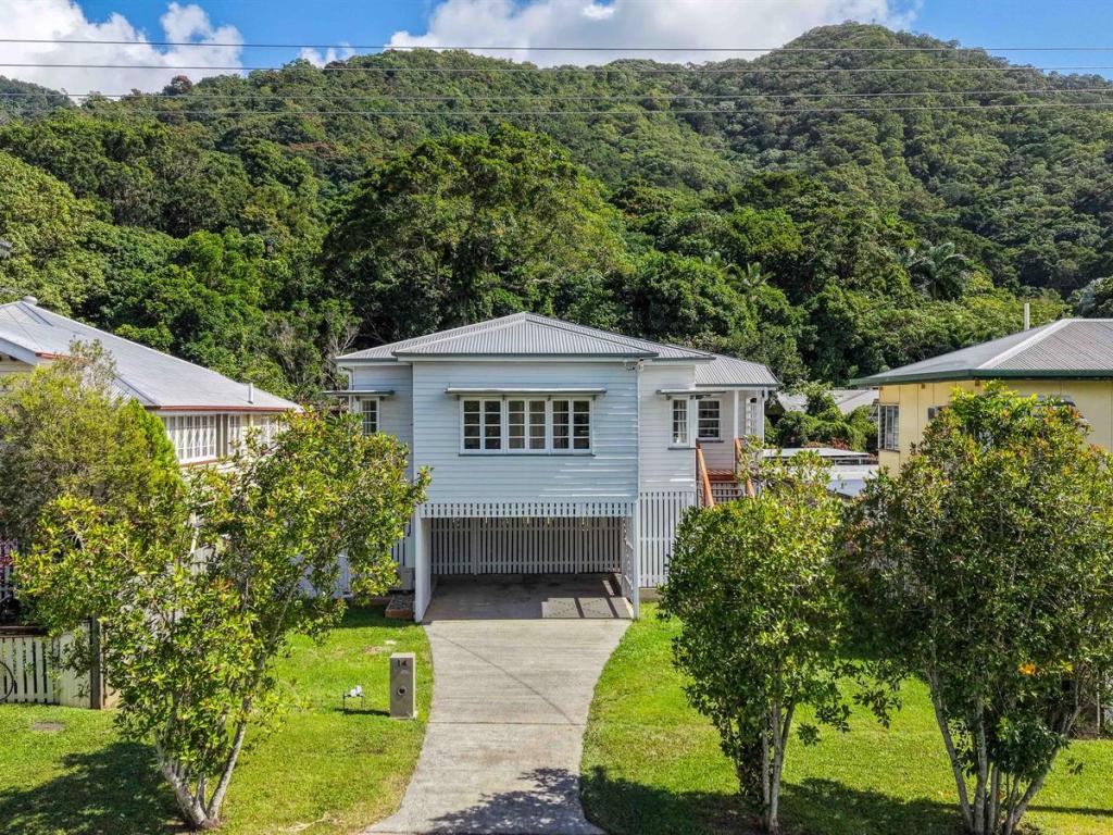 14 Kennedy St, Aeroglen, QLD 4870