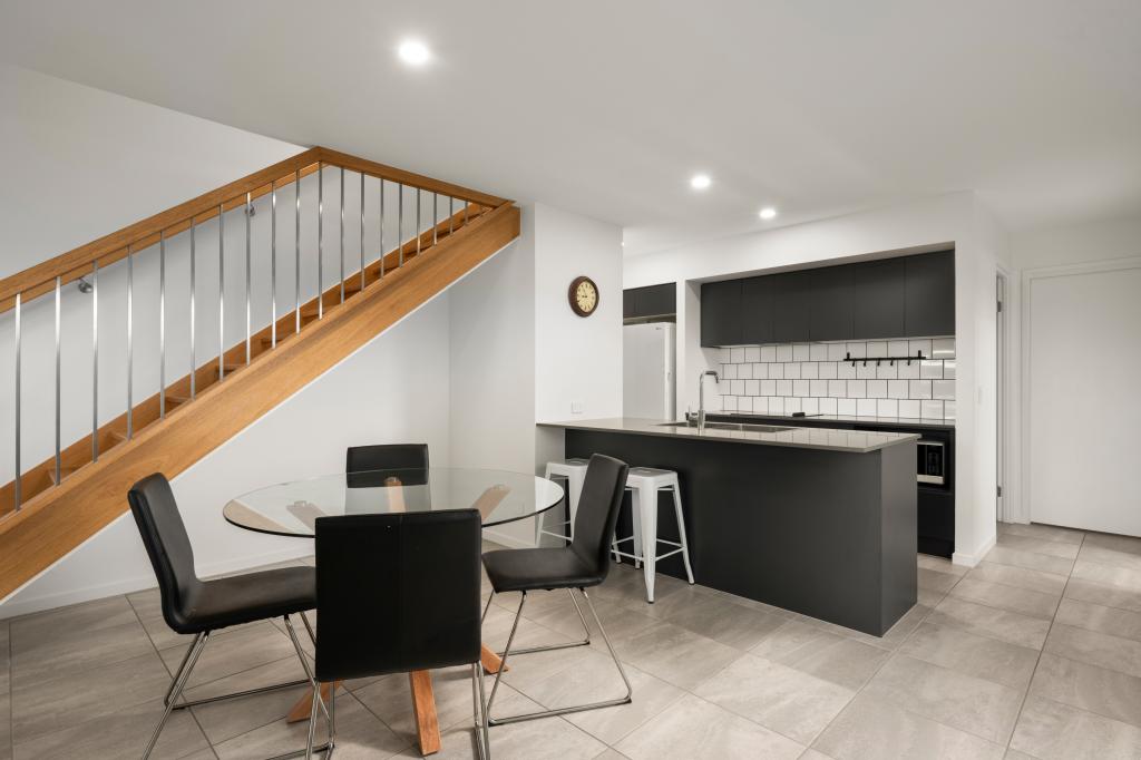 21 Coppice Cres, Banya, QLD 4551