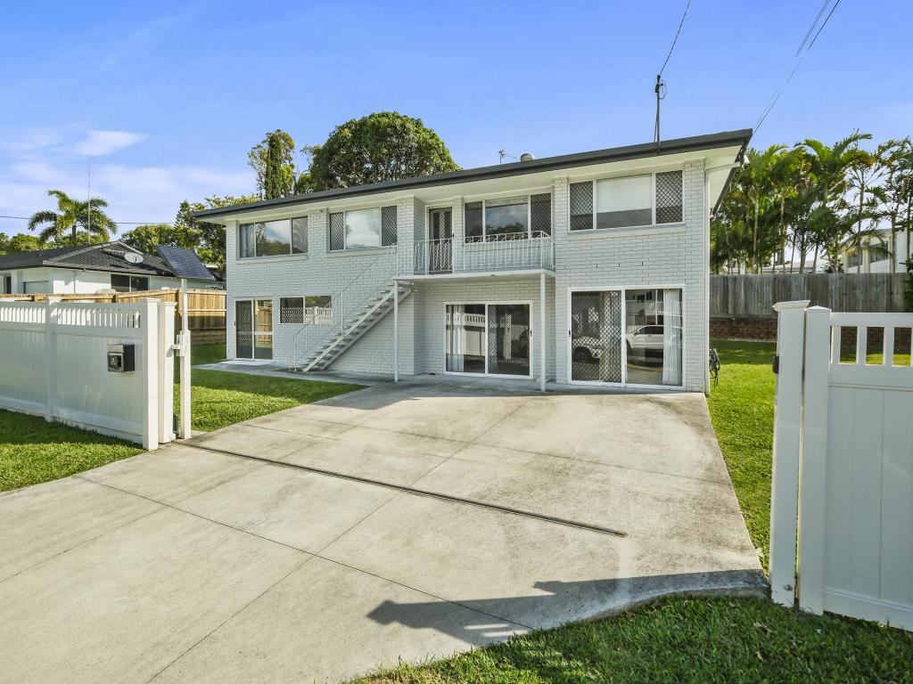 21 Lara Ave, Southport, QLD 4215