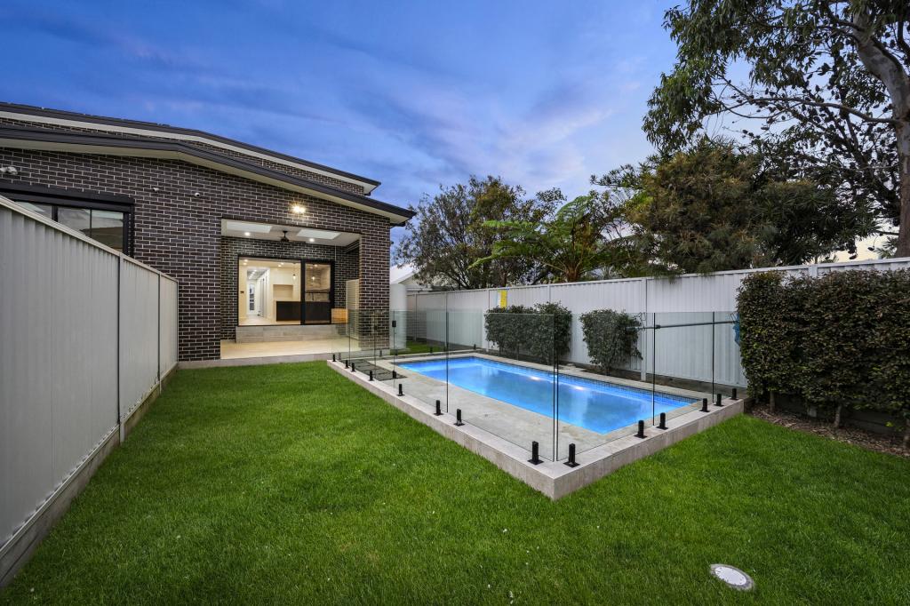 16a Drake Ave, Caringbah, NSW 2229
