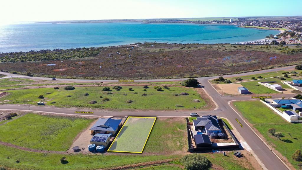 6 Oscar Williams Dr, Streaky Bay, SA 5680