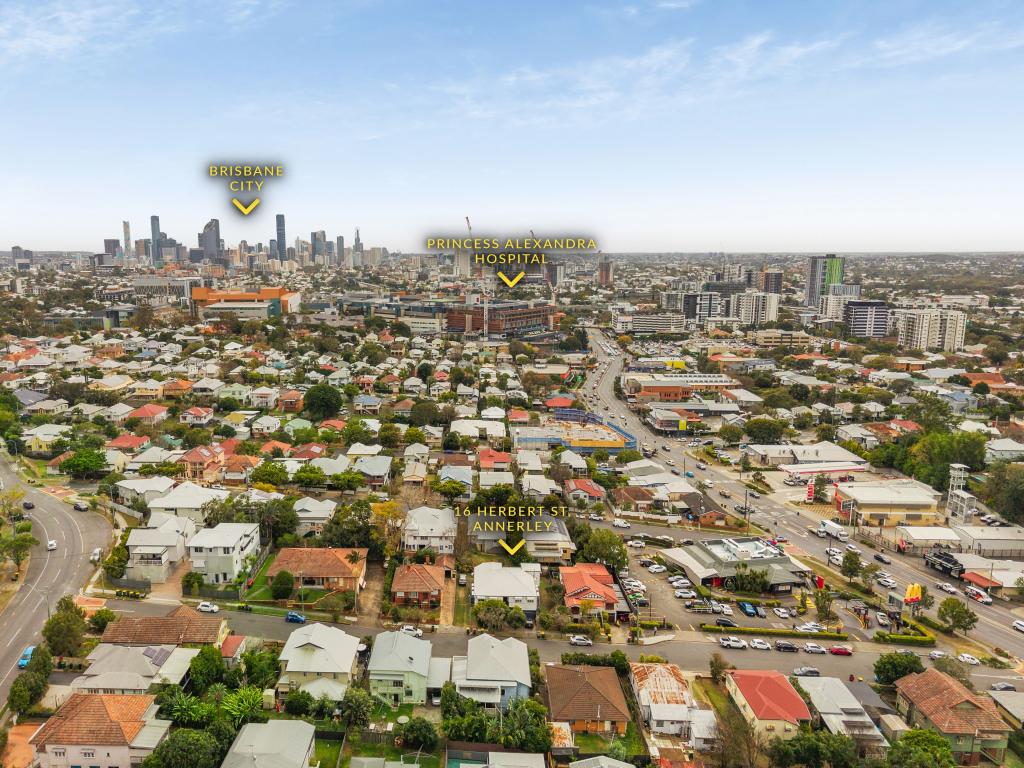 16 Herbert St, Annerley, QLD 4103