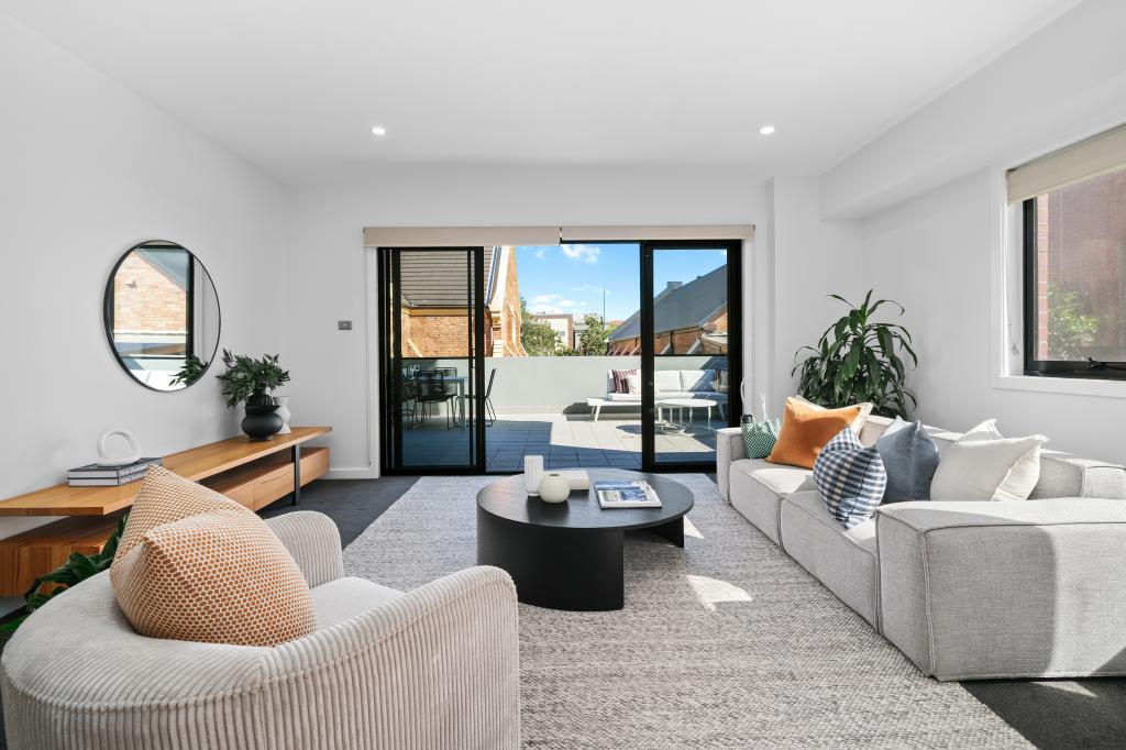 2/86 Tudor St, Hamilton, NSW 2303